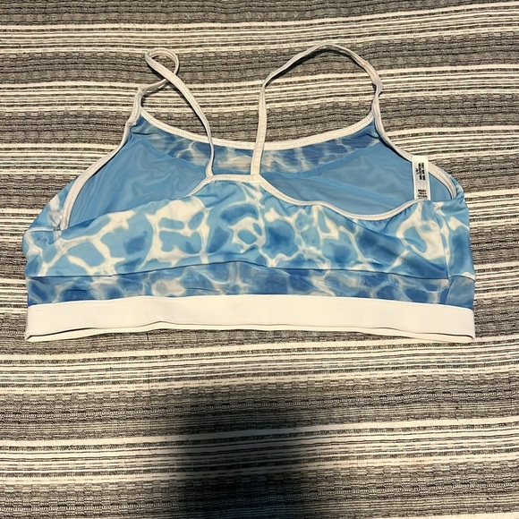 Victoria Secret Sport Bra Bundle - Picture 7 of 13